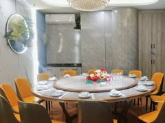 -邑金陵北京烤鸭店·现炒家常菜(ITC MALL店)