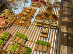 -多乐之日(颐堤港店)