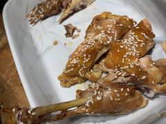 -蜜桃餐厅·伴山(湖滨商业街店)