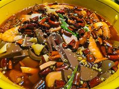 -鸿亨泰杂鱼馆(港馨家园店)