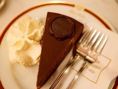 -Cafe Sacher(WIEN)