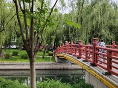 -元大都城垣遗址公园