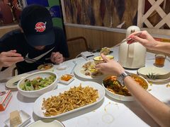 -谷丽羊肉串·新疆鲜货烧烤馆·清真·夜宵(长沙首店)