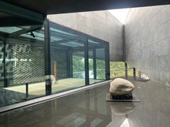 -知美术馆