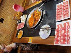 -沸炉重庆老火锅(军事博物馆店)