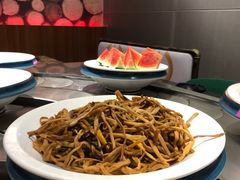 -钱小主·自助回旋烤肉火锅餐厅(东方新天地店)