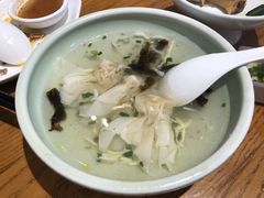 招牌鲜虾小馄饨-苏小柳手工点心(人民广场分院)