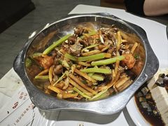 干锅牛蛙-馋嘴蛙火锅
