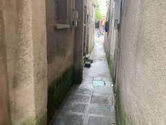 -星巴克(上海虹桥站2A检票口)