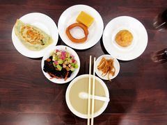 -聚德华天护国寺小吃(甜水园店)