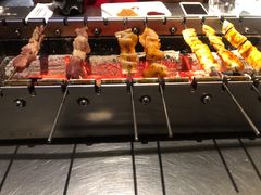 -狼遇见羊烧烤·现穿现烤(旧宫店)