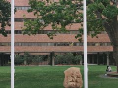 -香港理工大学