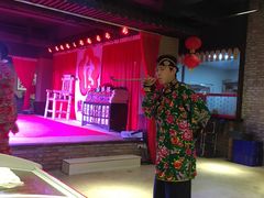 -关东情主题文化演艺餐厅