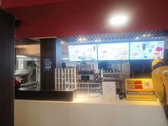 -麦当劳(丽江玉河广场店)