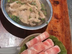-四小区火锅·巷子里的重庆火锅(花照壁店)
