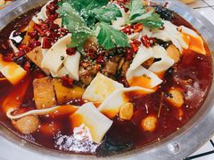 肥肠芋儿鸡（大锅）-晓彭肥肠鸡·泡椒鸡火锅(水木天地店)