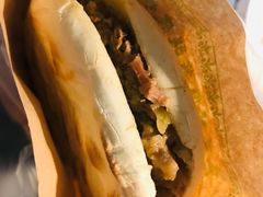 肉夹馍-清真盛志望麻酱酿皮·非遗老字号