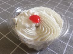 -红宝石·鲜奶小方·海派西点房(金杨店)