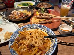 -耶里夏丽·丝路国际新疆菜·清真食品(徐汇南丹东路臻选店)