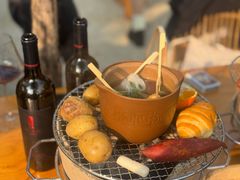 -柠檬花院烤肉·会议团建·聚会·求婚(三圣乡店)