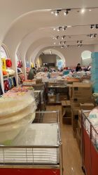 -丽婴房(七莘路店)