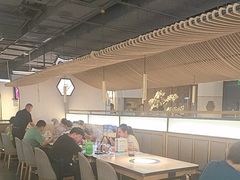 -左庭右院鲜牛肉火锅(浦江欢乐颂店)