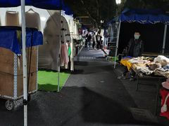 -吴山路夜市