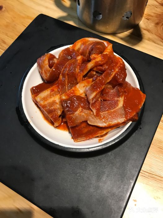 韩宫宴炭火烤肉(镇江万达广场店)特味酱五花图片