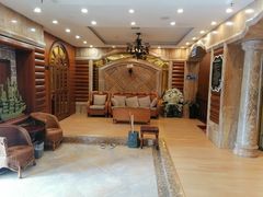 -大连何氏眼科医院