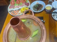 -民食香·腊排骨野生菌美食(木府店)