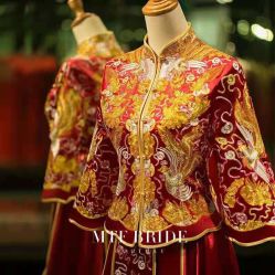 -满庭芳婚纱礼服店