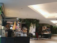 -亮马河饭店翠雅咖啡厅