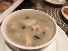 -四季火锅酒家(新濠影汇店)