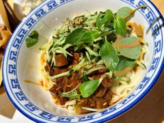 -外公的饺子外婆的面(高铁东站店)