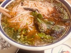 -云阿蛮云南生烫牛肉米线(奉贤路店)