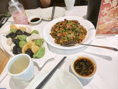 特色海肠捞饭-船歌·鱼水饺青岛菜(恒隆广场店)