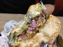 双层牛肉芝士汉堡-The Habit Burger Grill 哈比特汉堡(复兴soho店)
