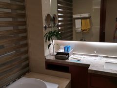 -兴芮温泉度假区