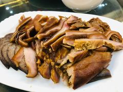 -瑞丰园庭院餐厅·白族传统家常菜