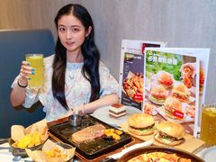 -必胜客(东大桥店)