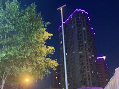 -何师烧烤Pro ·江湖川菜·小龙虾·精酿(太古里旗舰店)