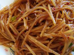 酱油土豆丝-渔乡米香·剁椒鱼头(四方坪店)