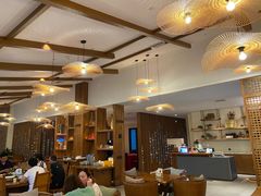 大堂-芳草地度假酒店·野炉中餐厅