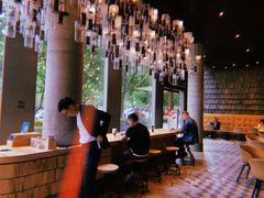 -星巴克臻选(湖滨道店)