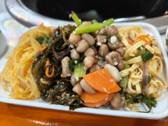 -70後铁锅炖(坡博总店)