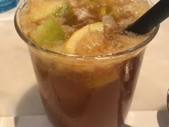 -港丽餐厅(高德置地店)