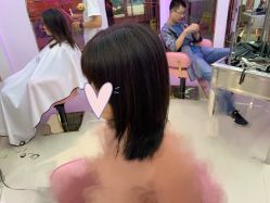 -BULB STUDIO 巴柏明星发型工作室