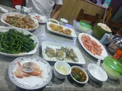 -四川小胡子海鲜(丁村万人海鲜广场店)