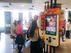 -麦当劳(东急新天地店)