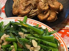 -威记烧嘢·南宁烧烤·超级生牛(绿地店)